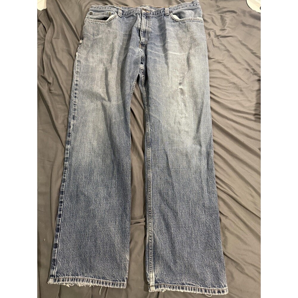 Eddie Bauer Jeans Mens 40x34 Blue Relaxed Straight Light Wash Rhinestone Accent